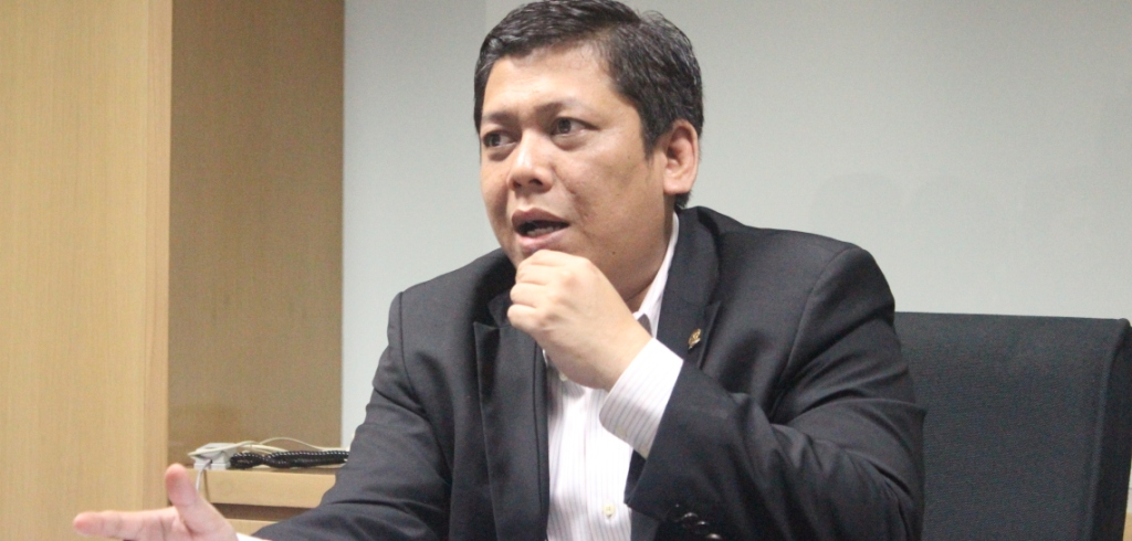 PWI Jateng Anugrahi Donny Imam Priambodo Sebagai Legislator Terbaik