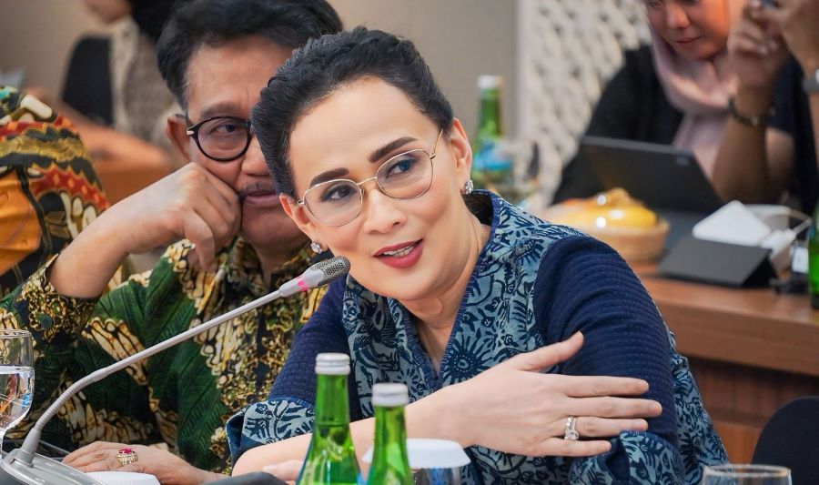 Amelia Minta Pemerintah Terbuka perihal Isu Transfer Data Pribadi