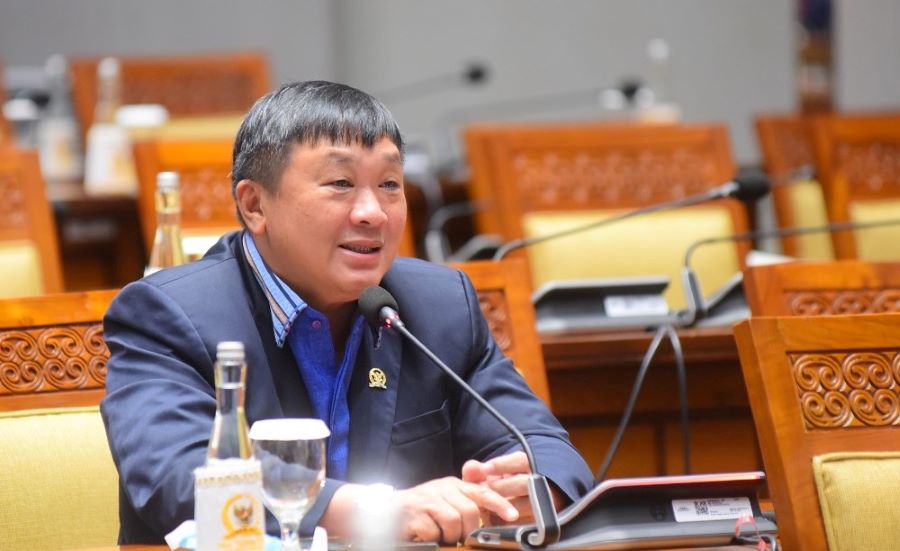 Rico Sia Desak Pimpinan DPR Segera Sahkan UU Papua Barat Daya