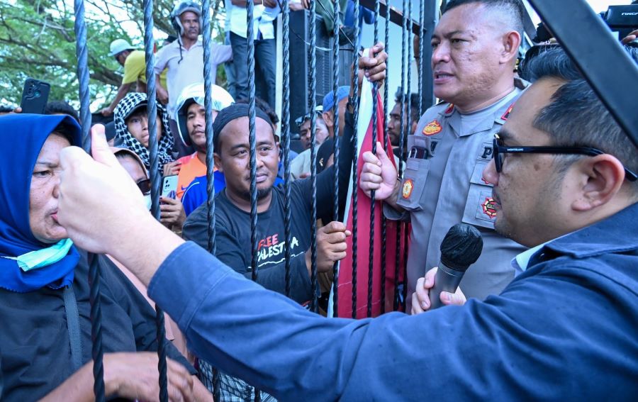 Langsung Temui Aksi Massa, Rifqinizamy Bekomitmen Kawal Aspirasi DOB Sofifi