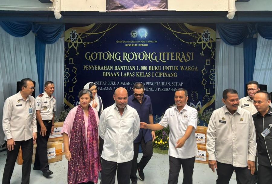 Fraksi NasDem Hibahkan 1.000 Buku untuk Warga Binaan Lapas Cipinang